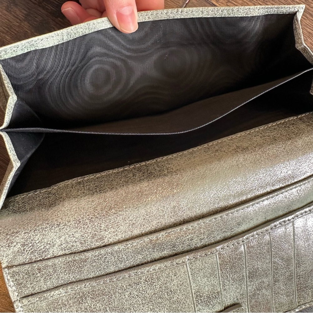 Balenciaga Shimmer Leather Milkyway Papier Flap Long 
Wallet - Picture 11 of 15